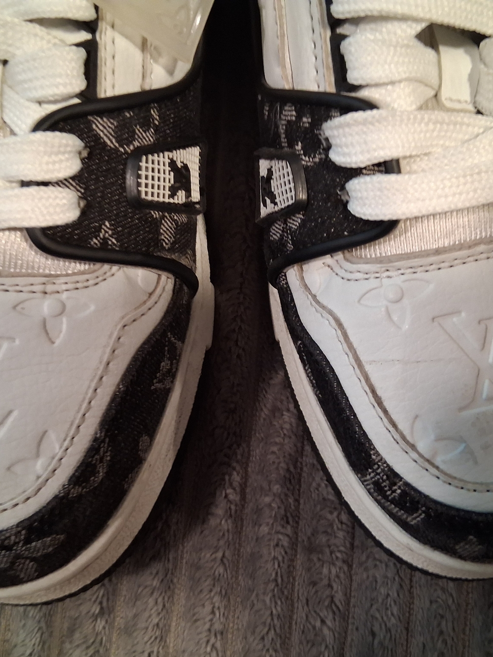 Louis Vuitton Monogram Accent White & Black Sneakers - Picture 2 of 7